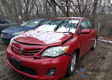 2013 Toyota Corolla Le z USA, uszkodzony, nr VIN 5YFBU4EE1DP112925